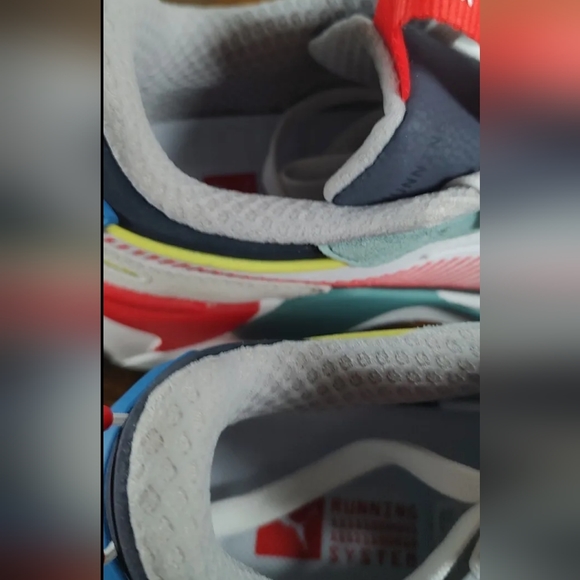 RS-X Jr Parisian White Blue Red 386894-01 Size 6.5c (Big Kid) / 8 Women's No Box - Picture 7 of 9